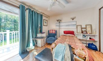 58 Towne Dr, Berlin, CT 06037