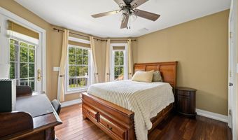 38 Rowell E Rd, Brentwood, NH 03833