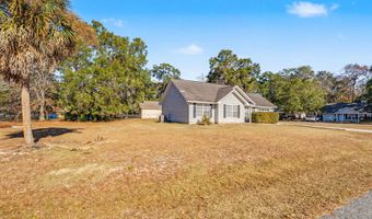 4 Fig Dr, Beaufort, SC 29907