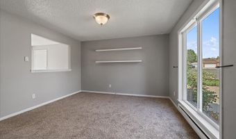 1043 Lilac Ct, Broomfield, CO 80020
