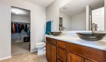 805 NW 70th Ave, Bentonville, AR 72713