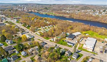 157 Riverside Dr, Augusta, ME 04330