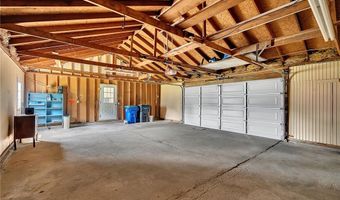 11319 Kieffer Rd, Alden, NY 14004