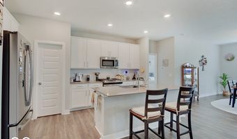 3669 Chalmers Dr, Bargersville, IN 46106