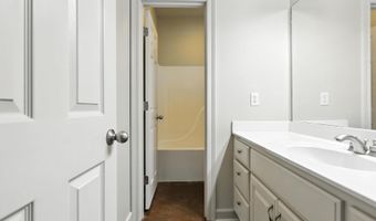 5528 Village Loop, Benton, AR 72019