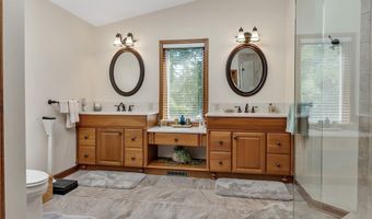565 Wendt Dr, Angola, NY 14006