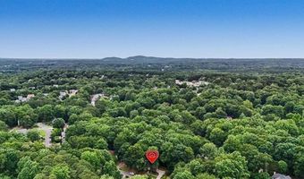 4802 Thornwood Dr, Acworth, GA 30102