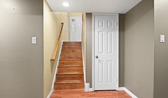 10 PINTO Ct, Rockville, MD 20850