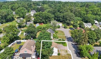 2 Merry St, Bedford, NH 03110