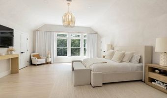 5 Catalpa Pl, Amagansett, NY 11930