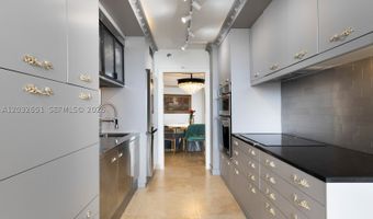 1000 W Island Blvd 911, Aventura, FL 33160