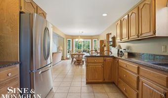 8892 Marr Rd, Almont, MI 48003