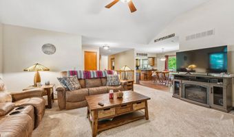 240 Bent Tree Ct, Andover, KS 67002