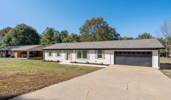 207 Oakmont Dr, Boiling Springs, SC 29316