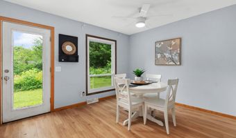 29 Pilgrim Cir, Madison, WI 53711