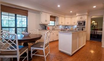 2717 Ridgeway St, Ardmore, OK 73401
