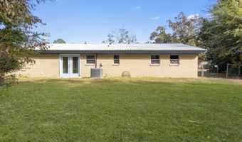 379 Greenwood Dr, Biloxi, MS 39531