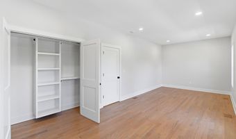 56 W Washington Ave, Atlantic Highlands, NJ 07716