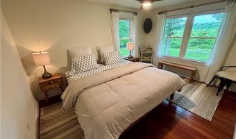 10 Lakeside Dr, Charlestown, RI 02813