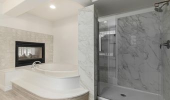 1684 E COCONINO Dr, Chandler, AZ 85249