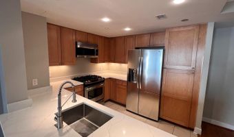 5 PARK Pl #323, Annapolis, MD 21401