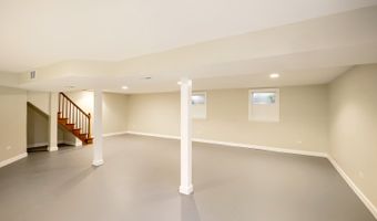 616 W Park St, Arlington Heights, IL 60005