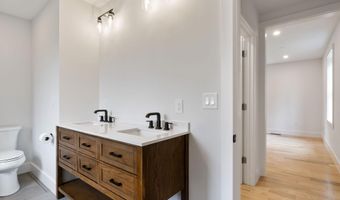 86 Branch View Ter, Alfred, ME 04002