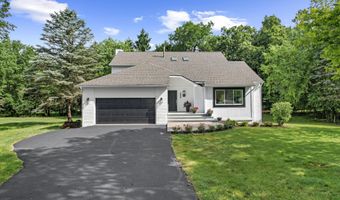3999 Edmonton Ct, Ann Arbor, MI 48103