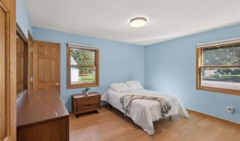 8306 Portland Ave S, Bloomington, MN 55420