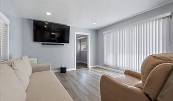 10405 SW DENNEY Rd 90, Beaverton, OR 97008