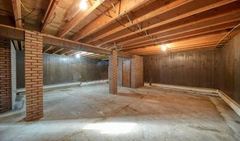 5875 US-127, Addison, MI 49220