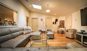 120 Fox Run, East Greenwich, RI 02818