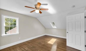 153 Cedar St, Belfast, ME 04915