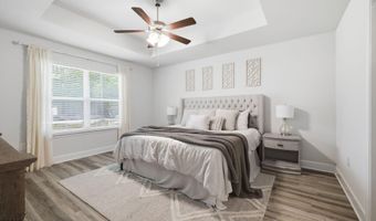 6268 Emerald Lk Dr, Biloxi, MS 39532