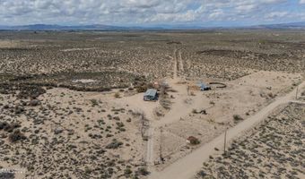 6877 Victor Dr, Fallon, NV 89406