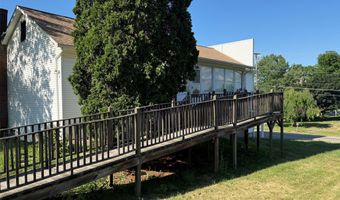 3917 MAIN St, Adamsville, PA 16110