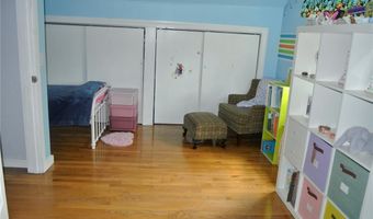 4 Eden Park Dr, Cranston, RI 02910