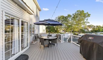 14 Brittany Dr, Bayville, NJ 08721