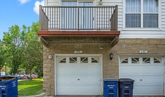 1155 Freesia Ct, Ann Arbor, MI 48105