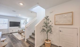 973 Desert Spruce St, Las Vegas, NV 89107