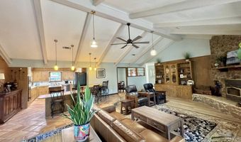 1305 S Country Club Cir, Carlsbad, NM 88220