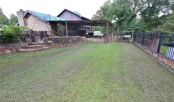 100 CLARK Ct, Anniston, AL 36201
