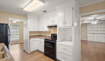72 Fern Valley Rd, Brandon, MS 39042