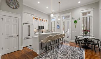 14 Assembly Row B, Beaufort, SC 29906