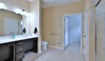 222 N Sunset Ln, Addison, IL 60101
