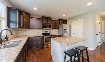 1612 NW Boulder Ridge Ln, Ankeny, IA 50023