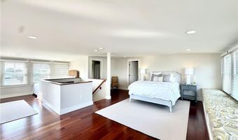 44 Tuckerman Ave, Middletown, RI 02842