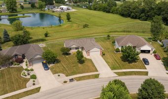 5371 Bear Creek Pass Pass, Auburn, IN 46706