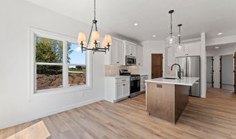 625 KIRKLAND Ave, Algoma, WI 54201