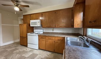 502 SE 11th Ave, Aberdeen, SD 57401